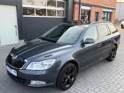 Grau Gebraucht 2010 Skoda Octavia Elegance Kombi | 6.499 € (Fairer Preis)