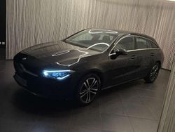 Schwarz Gebraucht 2023 Mercedes CLA180 Shooting Brake Progressive Kombi | 26.500 € (Guter Preis)