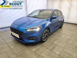 Blau (metallic) Gebraucht 2020 Ford Focus ST-Line Limousine | 16.740 € (Fairer Preis)