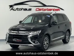 Schwarz Gebraucht 2017 Mitsubishi Outlander Top SUV | 17.990 € (Etwas zu teuer)