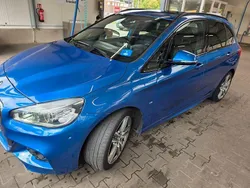 Blau Gebraucht 2016 BMW 220 Active Tourer M Sport Van / Kleinbus | 16.950 € (Fairer Preis)