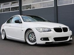 Weiß Gebraucht 2011 BMW 320 Performance Coupé | 11.850 € (Teuer)