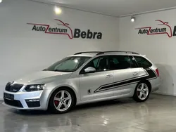 Brilliantsilber metallic Gebraucht 2017 Skoda Octavia RS Kombi | 10.990 € (Superpreis)