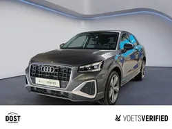 Grau Gebraucht 2022 Audi Q2 S-Line SUV | 26.730 € (Guter Preis)