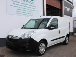Weiß Gebraucht 2013 Opel Combo Van / Kleinbus | 5.890 € (Fairer Preis)