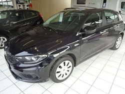 Schwarz Gebraucht 2017 Fiat Tipo Easy Limousine | 10.900 € (Fairer Preis)