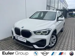 Weiss Gebraucht 2021 BMW X1 SUV | 25.999 € (Fairer Preis)