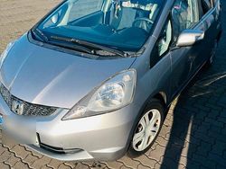 Silber Gebraucht 2009 Honda Jazz Kleinwagen | 5.700 € (Guter Preis)