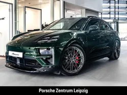 Gruen Gebraucht 2025 Porsche Macan Turbo SUV | 118.800 € (Superpreis)