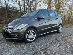 Braun Gebraucht 2008 Mercedes A150 Elegance Limousine | 3.750 € (Guter Preis)