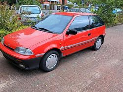Rot Gebraucht 1990 Suzuki Swift Kleinwagen | 1.200 €