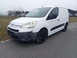 Lack weiss banquise/ Gebraucht 2010 Citroën Berlingo Van / Kleinbus | 1.950 € (Superpreis)