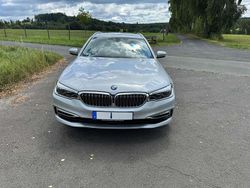 Silber Gebraucht 2019 BMW 530 Luxury Line Kombi | 26.200 € (Fairer Preis)