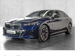 Blau Gebraucht 2024 BMW 550e Comfort Edition Limousine | 76.400 € (Fairer Preis)