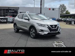 Silber Gebraucht 2019 Nissan Qashqai N-Connecta SUV | 16.900 € (Fairer Preis)