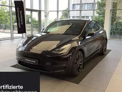 Schwarz Gebraucht 2022 Tesla Model Y Performance SUV | 38.100 € (Fairer Preis)