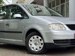 Silber Gebraucht 2004 VW Touran Van / Kleinbus | 3.499 € (Etwas zu teuer)