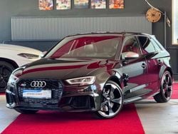 Pantherschwarz kristalleffekt Gebraucht 2019 Audi RS3 Sport Limousine | 38.600 € (Fairer Preis)