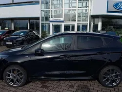 Obsidianschwarz metallic Gebraucht 2023 Ford Fiesta ST-Line X Kleinwagen | 21.990 € (Etwas zu teuer)