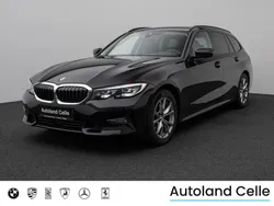 Schwarz 2668schwarz Gebraucht 2021 BMW 320 Sport Line Limousine | 24.999 € (Guter Preis)