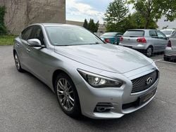 Gebraucht 2015 Infiniti Q50 Premium Limousine | 8.100 € (Fairer Preis)