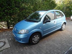 Blau Gebraucht 2003 Citroën C3 Kleinwagen | 2.490 € (Etwas zu teuer)