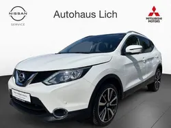 Qab Gebraucht 2015 Nissan Qashqai Tekna SUV | 13.999 € (Fairer Preis)