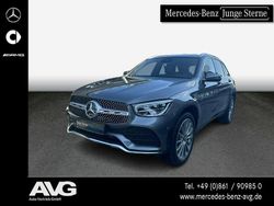 Grau Gebraucht 2022 Mercedes GLC300e AMG SUV | 37.800 € (Fairer Preis)