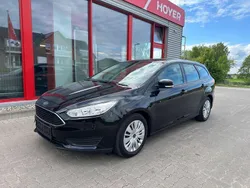Schwarz Gebraucht 2016 Ford Focus Trend Kombi | 5.499 € (Fairer Preis)