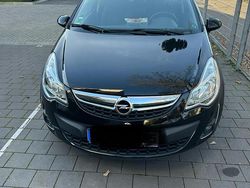 Schwarz Gebraucht 2011 Opel Corsa Color Edition Kleinwagen | 2.450 € (Superpreis)
