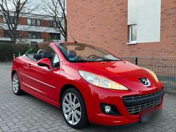 Rot Gebraucht 2010 Peugeot 207 CC Cabrio | 5.500 €