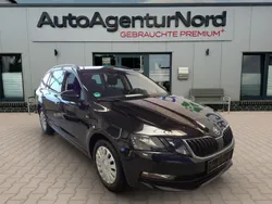 Schwarz Gebraucht 2019 Skoda Octavia Kombi | 17.450 € (Fairer Preis)