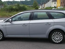 Grau Gebraucht 2013 Ford Mondeo Business Edition Kombi | 6.650 € (Guter Preis)