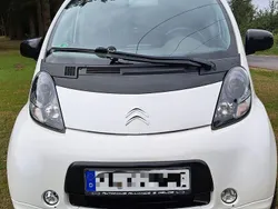 Weiß Gebraucht 2017 Citroën C-zero Tendance Kleinwagen | 4.900 € (Fairer Preis)
