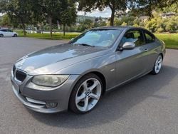 Grau Gebraucht 2011 BMW 320 M Sport Coupé | 7.800 € (Guter Preis)