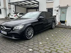 Schwarz Gebraucht 2019 Mercedes C220 AMG line Limousine | 29.900 € (Fairer Preis)
