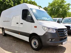 Arktikweiss Gebraucht 2023 Mercedes Sprinter Van | 35.700 € (Guter Preis)