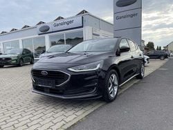 Obsidianschwarzmetallic Gebraucht 2022 Ford Focus Cool & Connect Limousine | 17.990 € (Guter Preis)