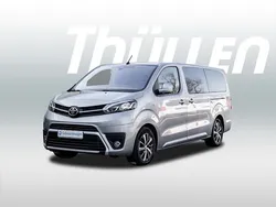 Grau Gebraucht 2023 Toyota Proace Verso Comfort Kombi | 30.980 € (Superpreis)