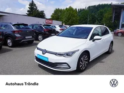 Weiß Gebraucht 2021 VW Golf VIII Style Limousine | 24.980 € (Fairer Preis)