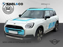 Weiss Gebraucht 2024 Mini John Cooper Works Countryman SUV | 39.590 € (Fairer Preis)