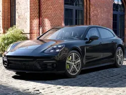 Tiefschwarzmetallic Gebraucht 2022 Porsche Panamera 4 Platinum Edition Limousine | 85.900 € (Superpreis)