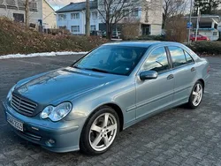 Andere außenfarben Gebraucht 2005 Mercedes C180 Sport Limousine | 4.000 € (Etwas zu teuer)