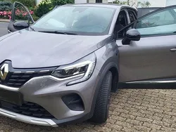 Grau Gebraucht 2020 Renault Captur SUV | 13.300 € (Superpreis)