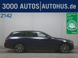 Blau Gebraucht 2019 Mercedes E300 Kombi | 21.980 €