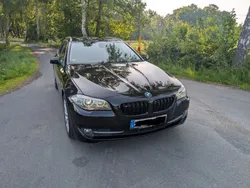 Schwarz Gebraucht 2012 BMW 520 Comfort Edition Kombi | 10.800 € (Fairer Preis)