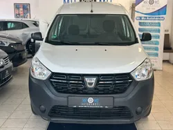 Weiß Gebraucht 2019 Dacia Dokker Express Essentiel Van | 5.499 € (Etwas zu teuer)