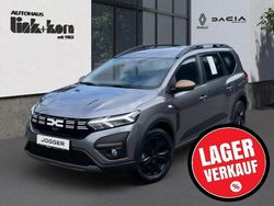 Grau Gebraucht 2024 Dacia Jogger Extreme Van / Kleinbus | 22.490 € (Etwas zu teuer)