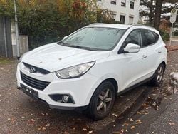 Weiß Gebraucht 2011 Hyundai ix35 Style SUV | 3.950 € (Superpreis)
