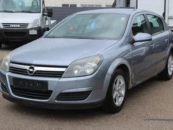 Grau Gebraucht 2004 Opel Astra Limousine | 599 € (Superpreis)